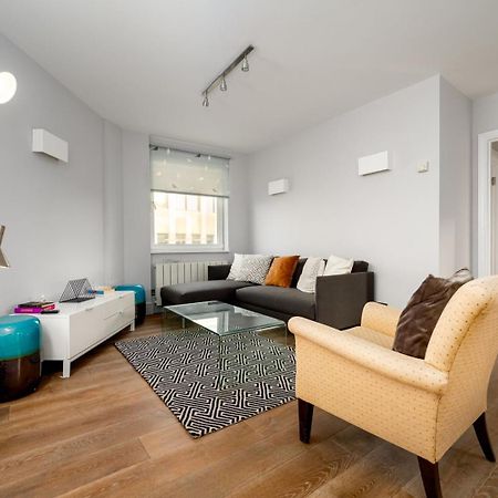 Guestready - Central Living Near Kensington Palace ลอนดอน ภายนอก รูปภาพ